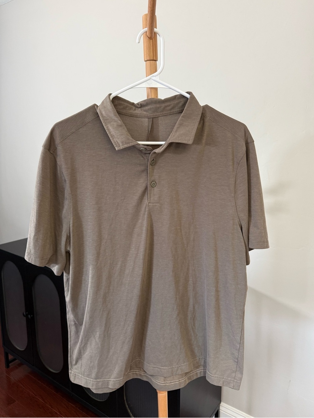 Lululemon Brown Polo Short Sleeve Shirt Men’s Size Medium